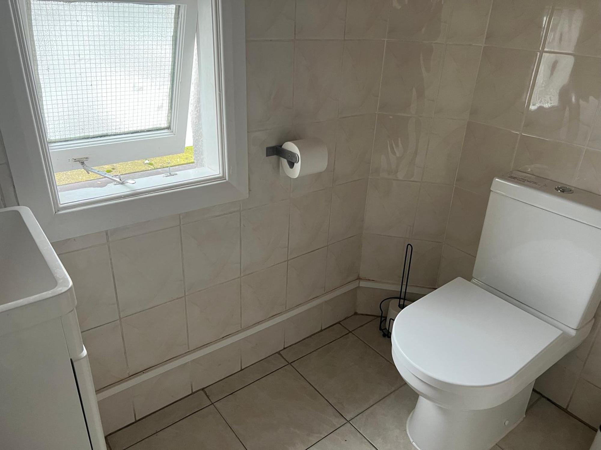 Comfortable Single Room Wembley Park/Stadium ロンドン エクステリア 写真