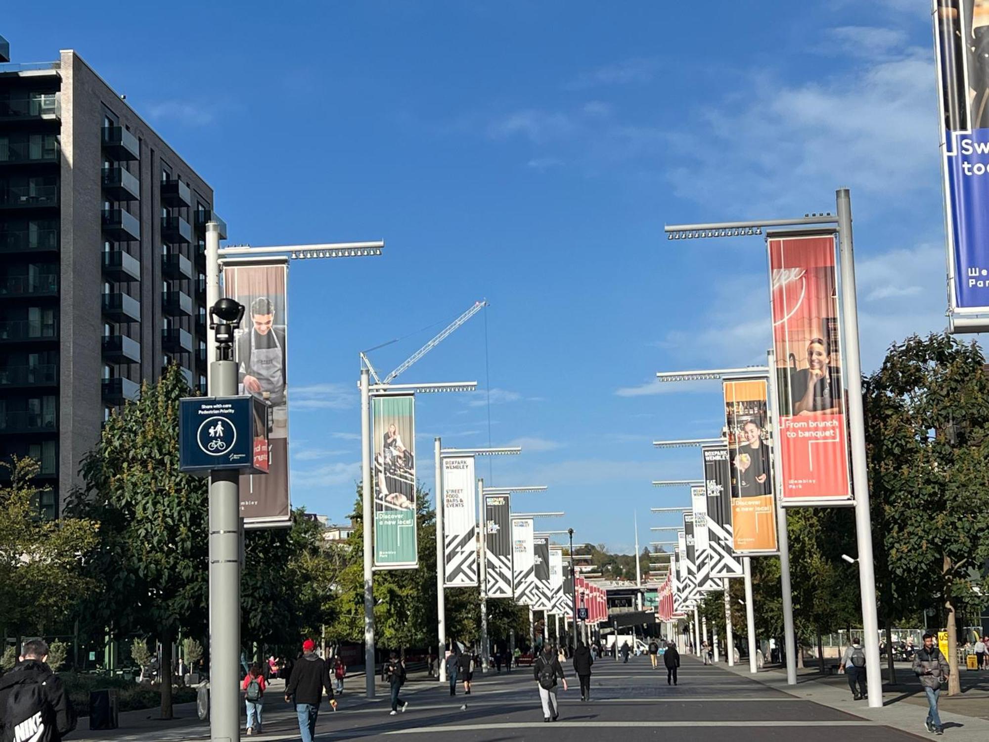 Comfortable Single Room Wembley Park/Stadium ロンドン エクステリア 写真